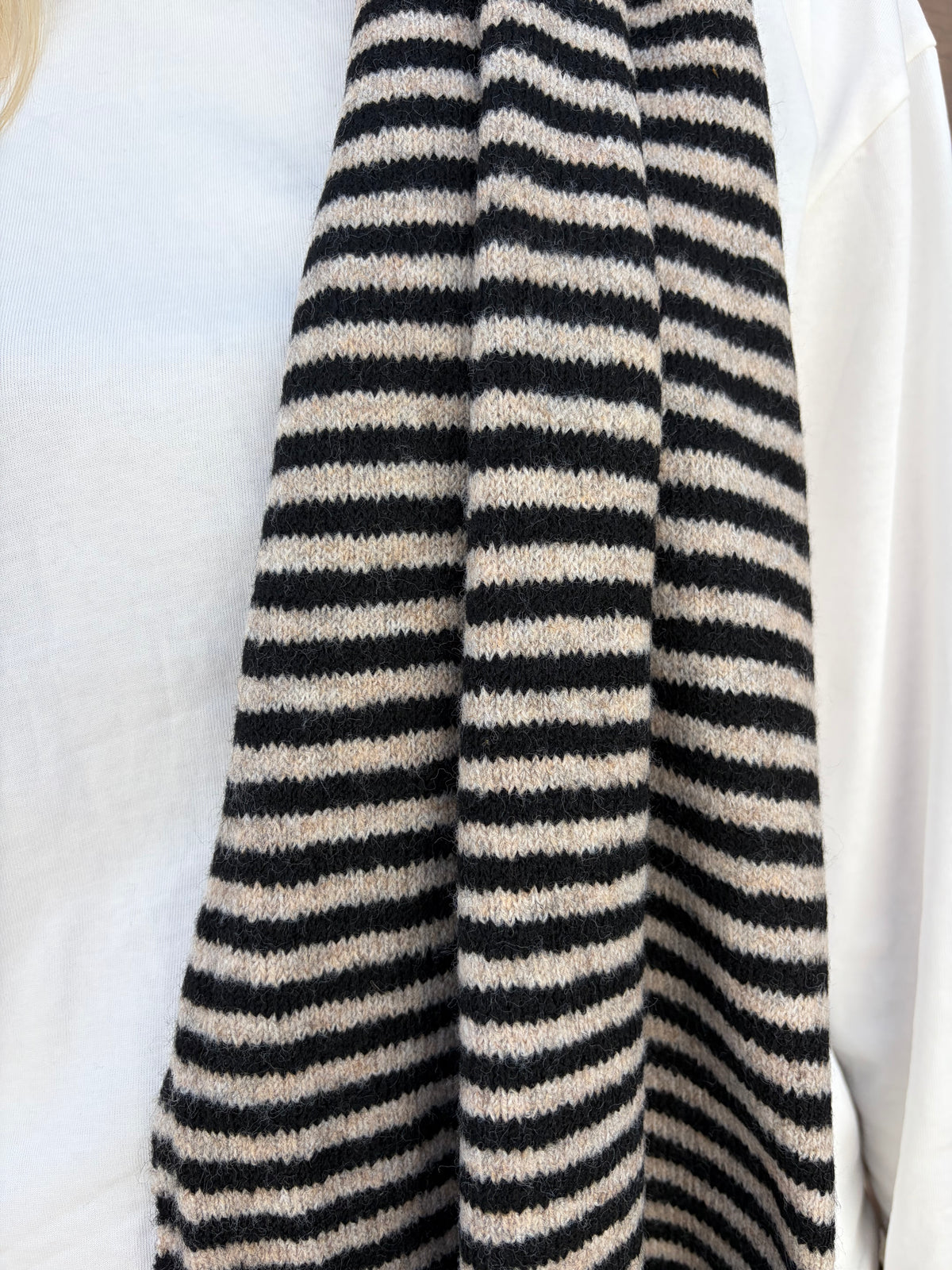 Striped scarf beige/black