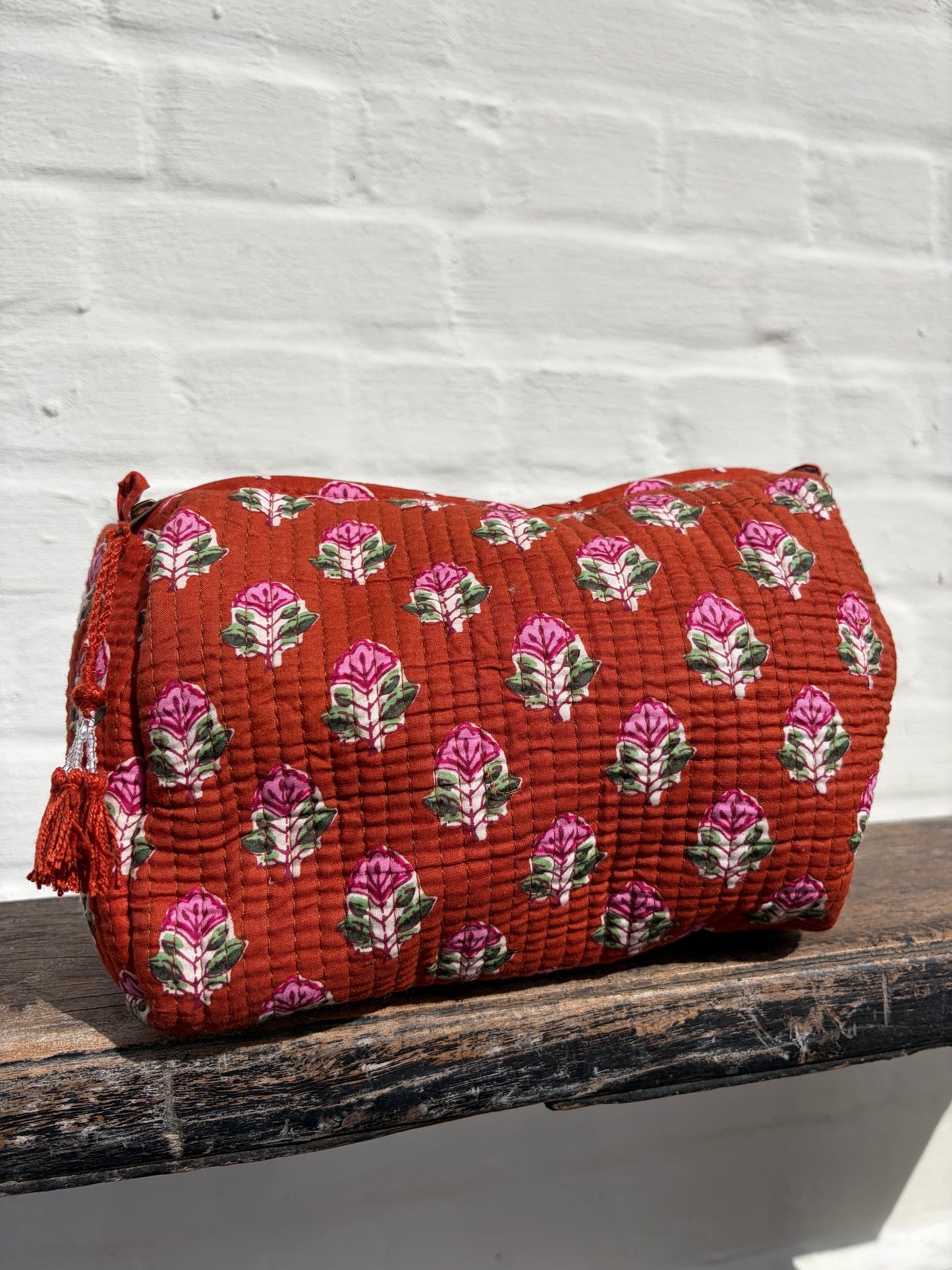 Terra toiletry bag L