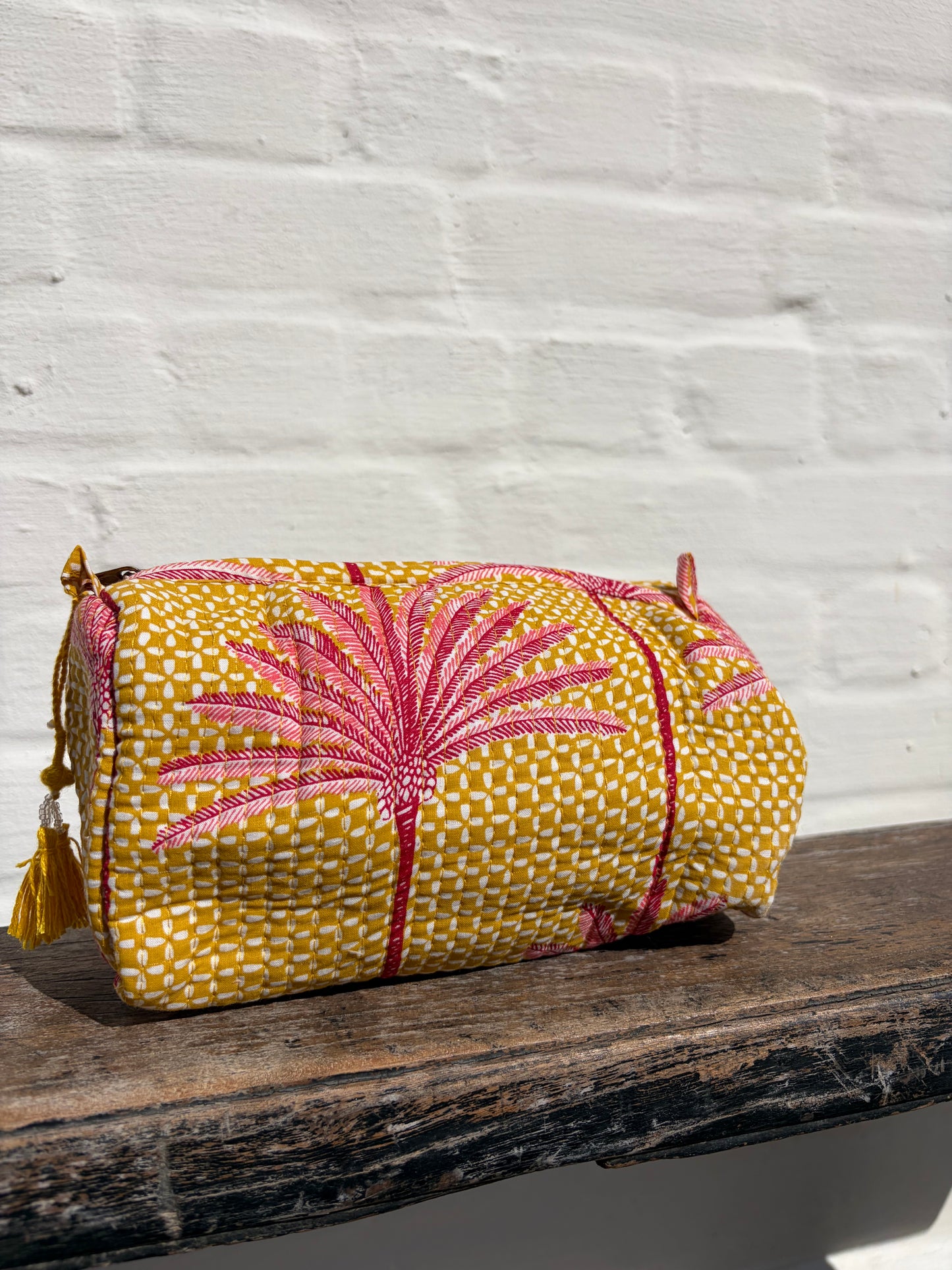Yellow palms toiletry bag S