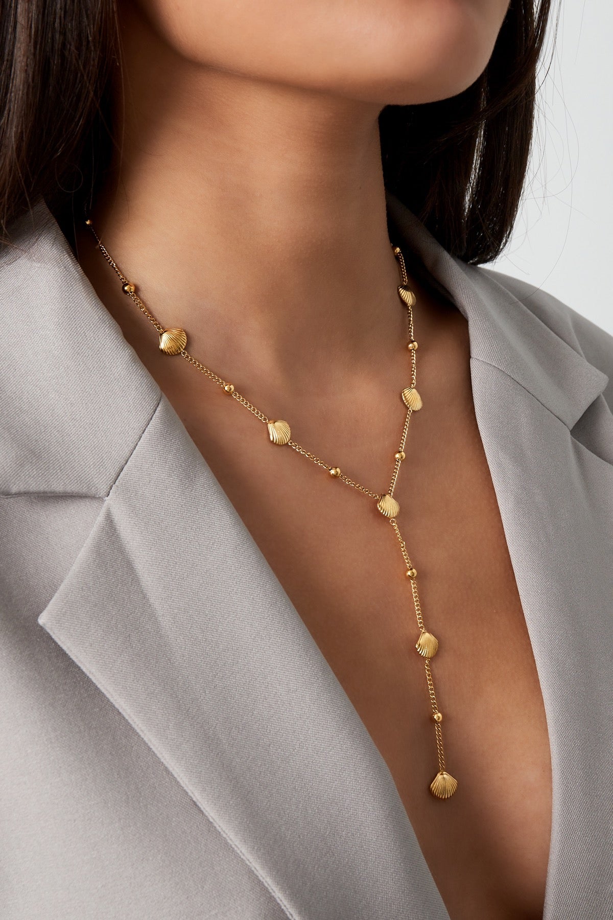 Shell necklace long gold