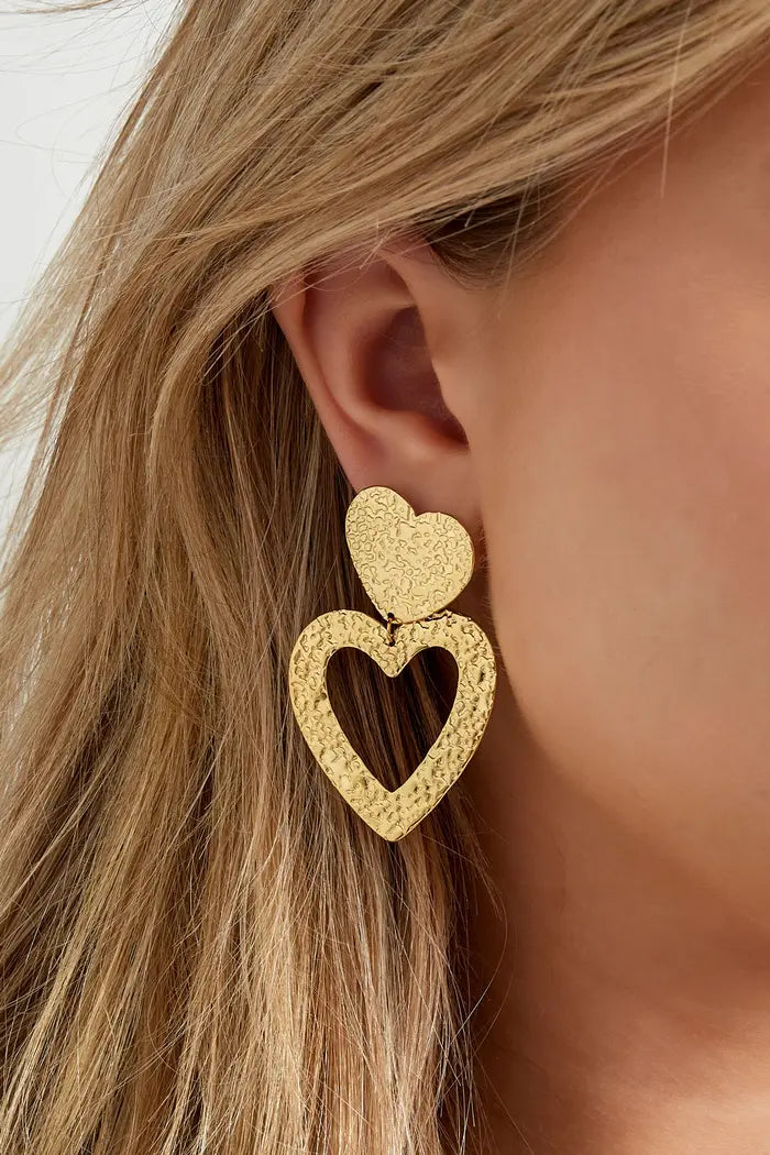Structure heart earrings silver