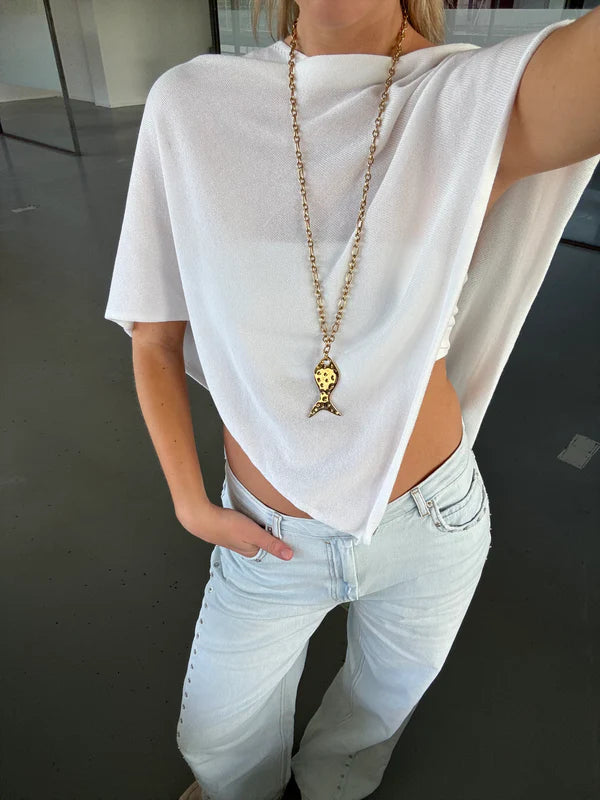 Big fish necklace gold