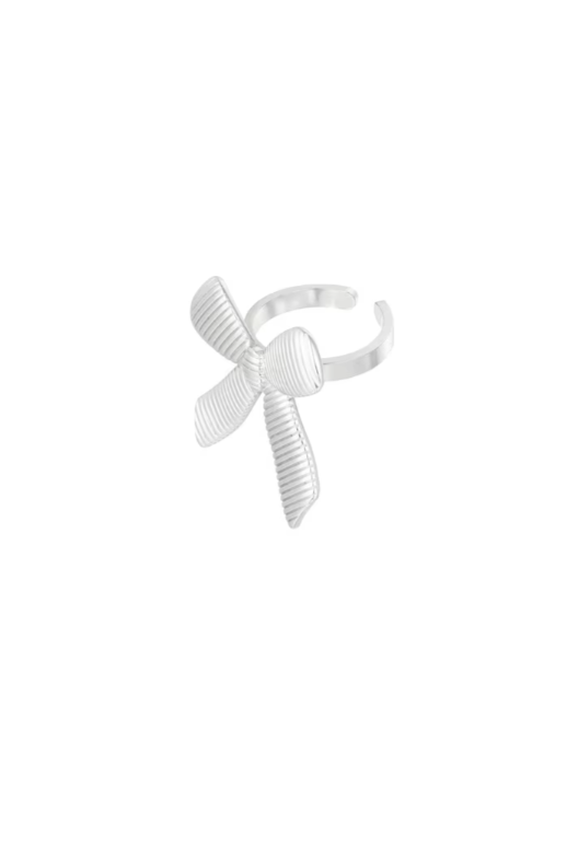 Bow ring silver