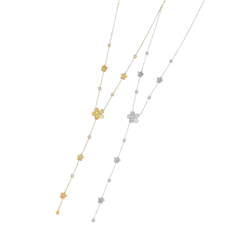 Daisy necklace silver