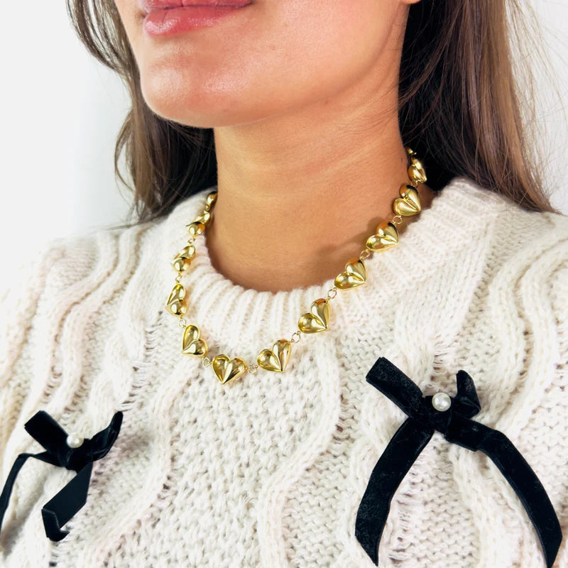 Drip love necklace gold