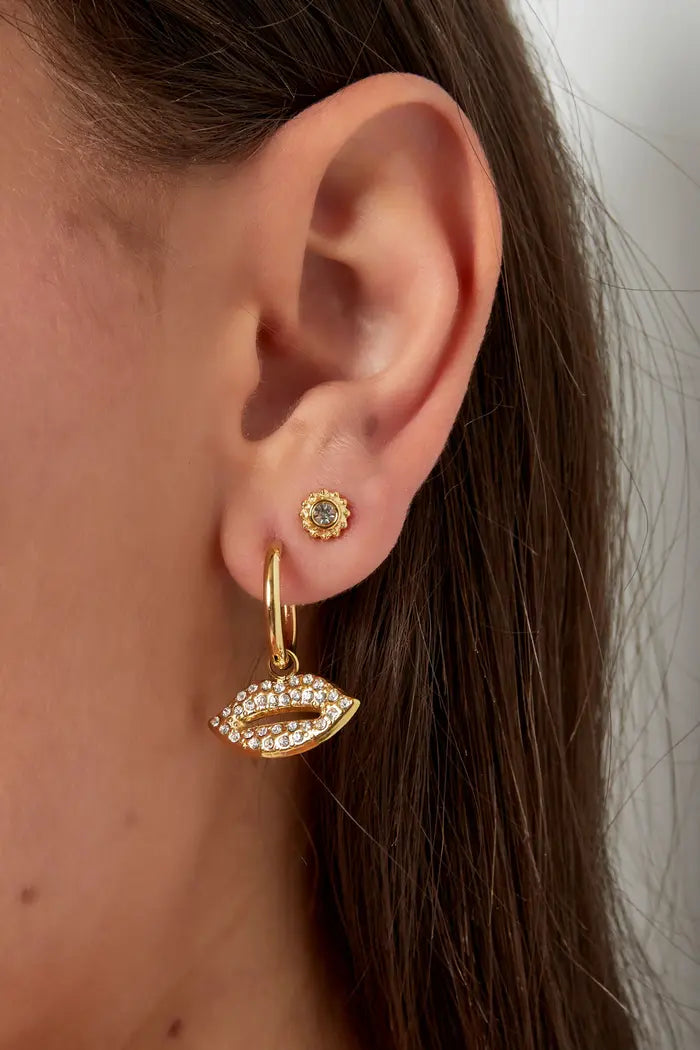 Lips earrings gold