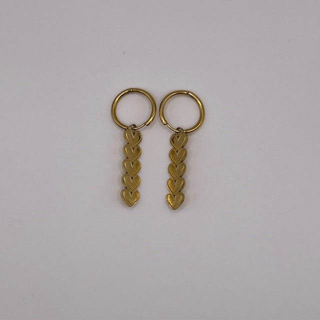 Lovely heart earrings gold
