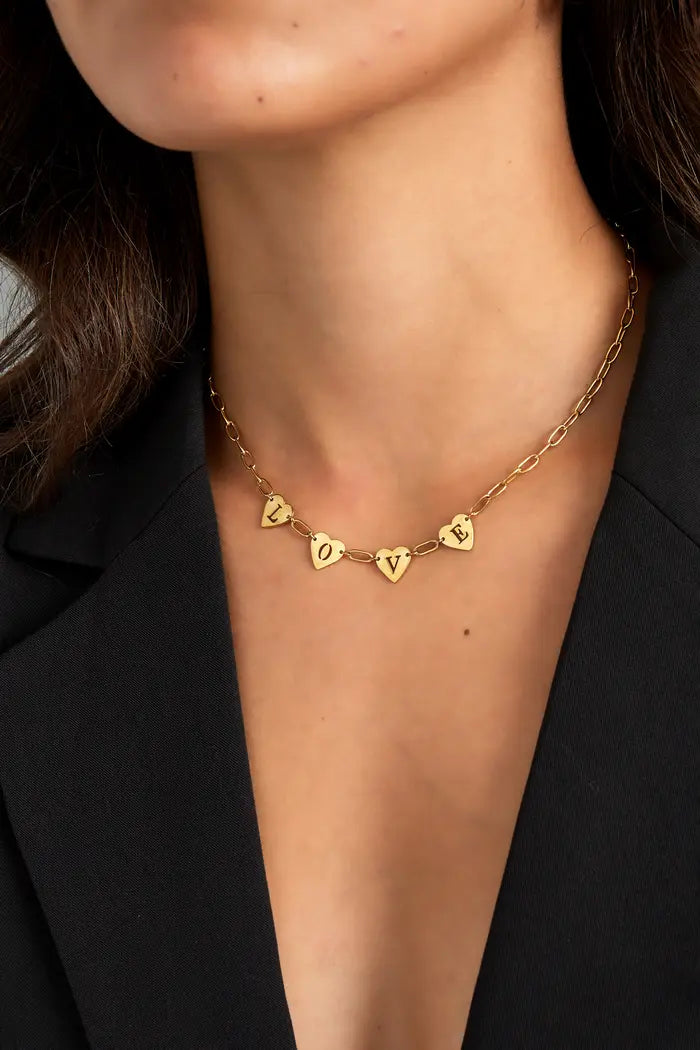Loving link necklace gold