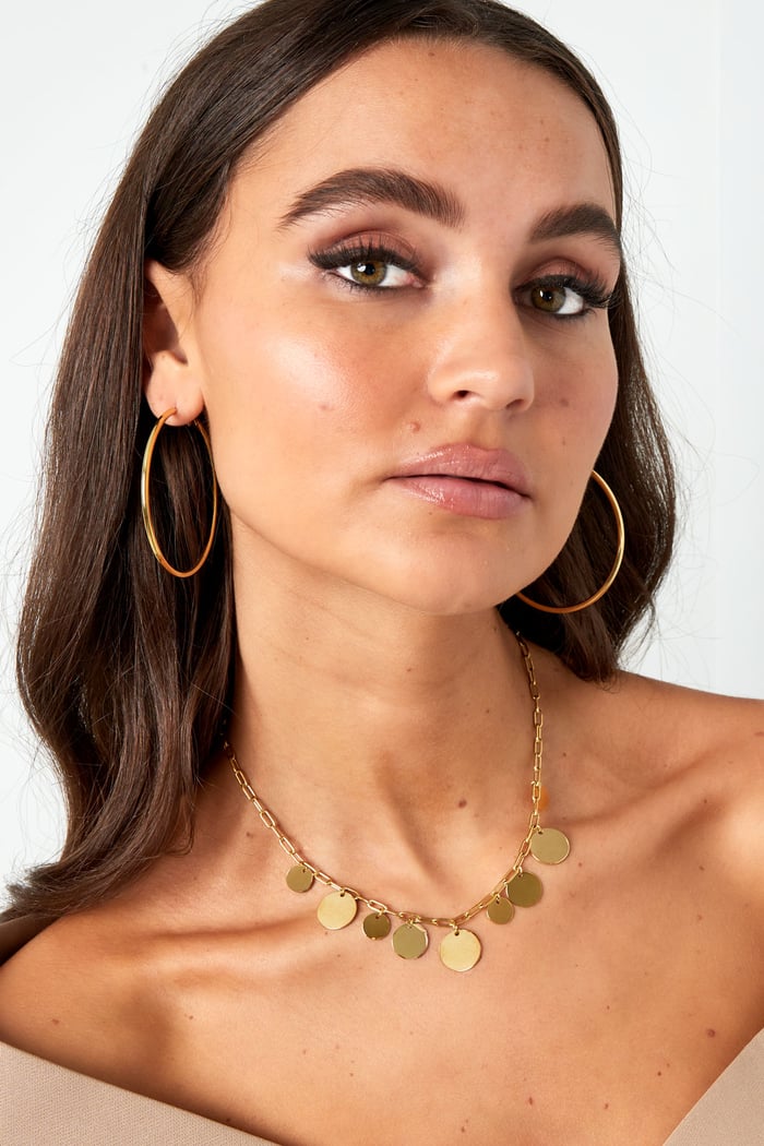 Medium basic hoops gold