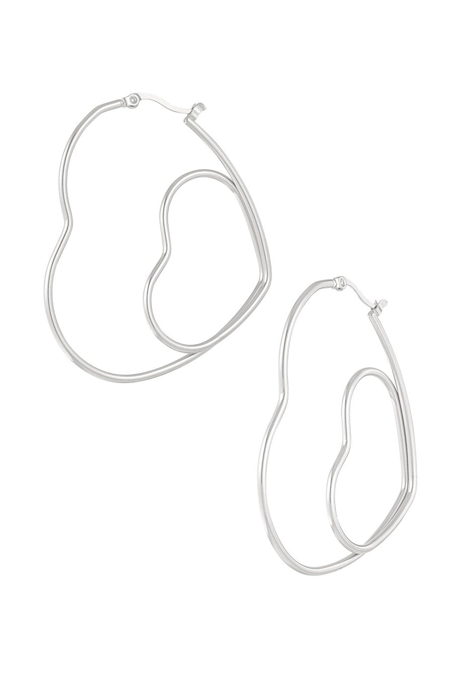 Pair of hearts earrings silver