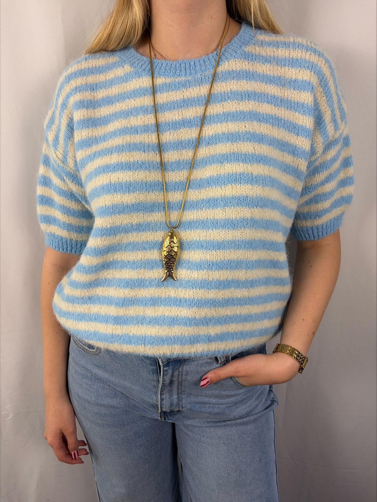 Knitted stripped sweater blue/white