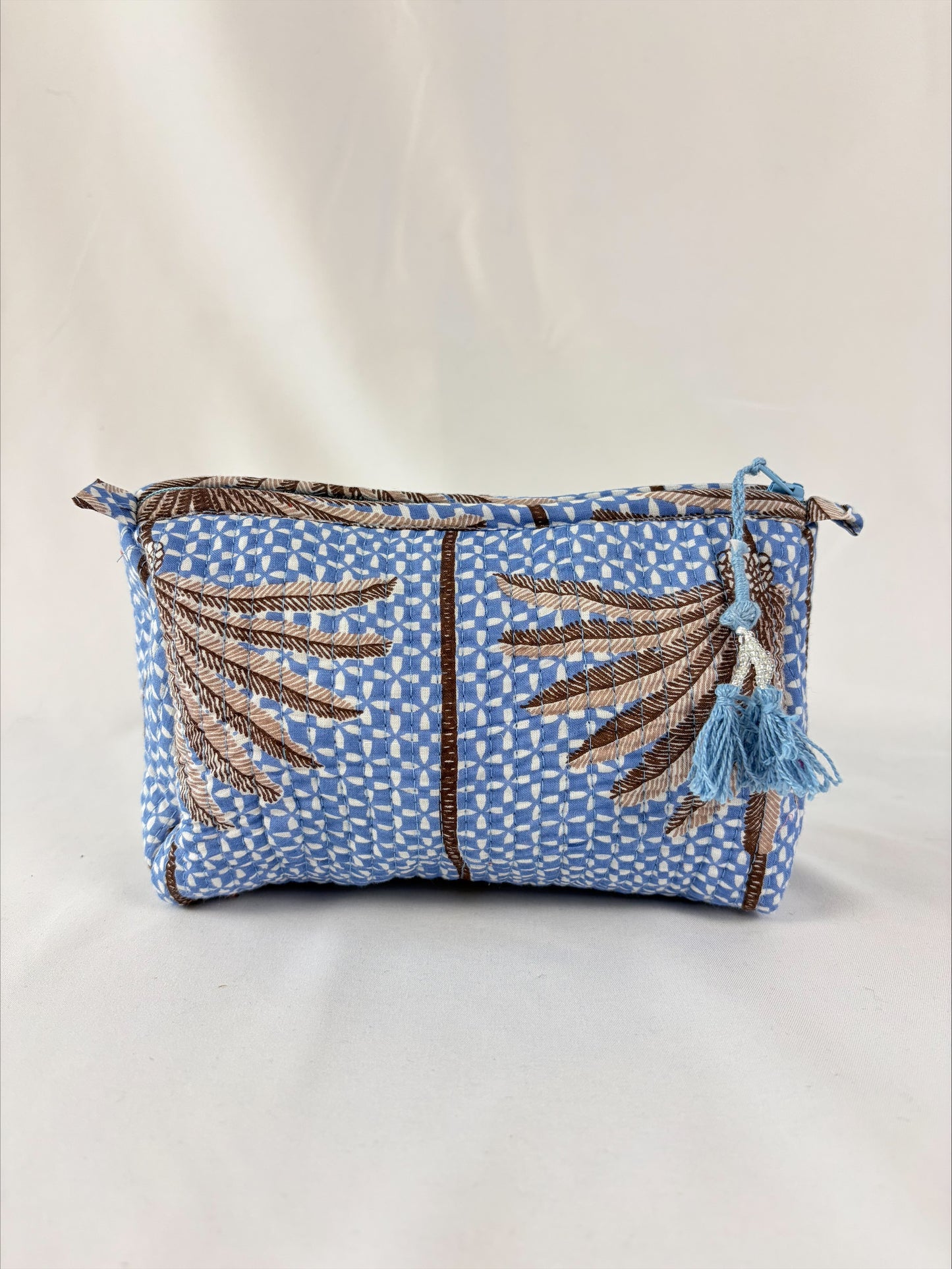 Blue palms toiletry bag S