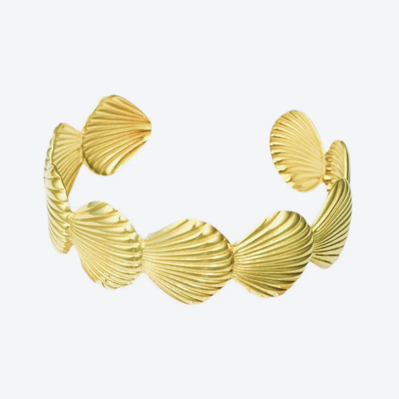 Shell bangle gold