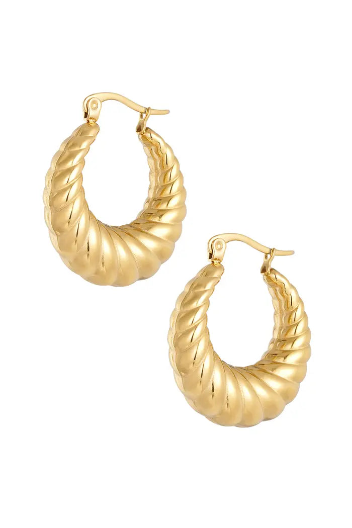 Twisted earrings gold