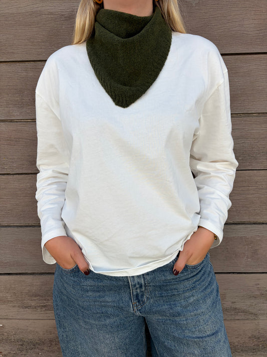 Triangle scarf green