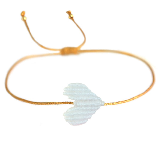 Heart bracelet white