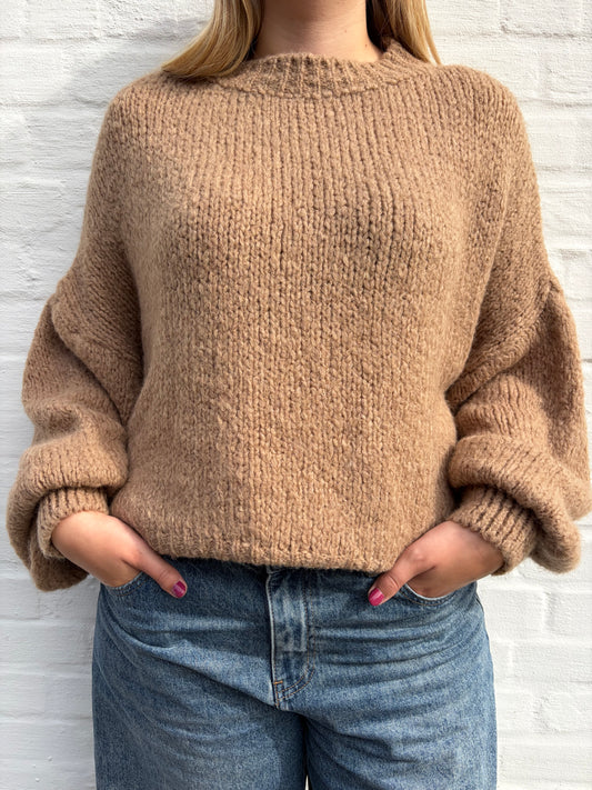 Mimi sweater camel