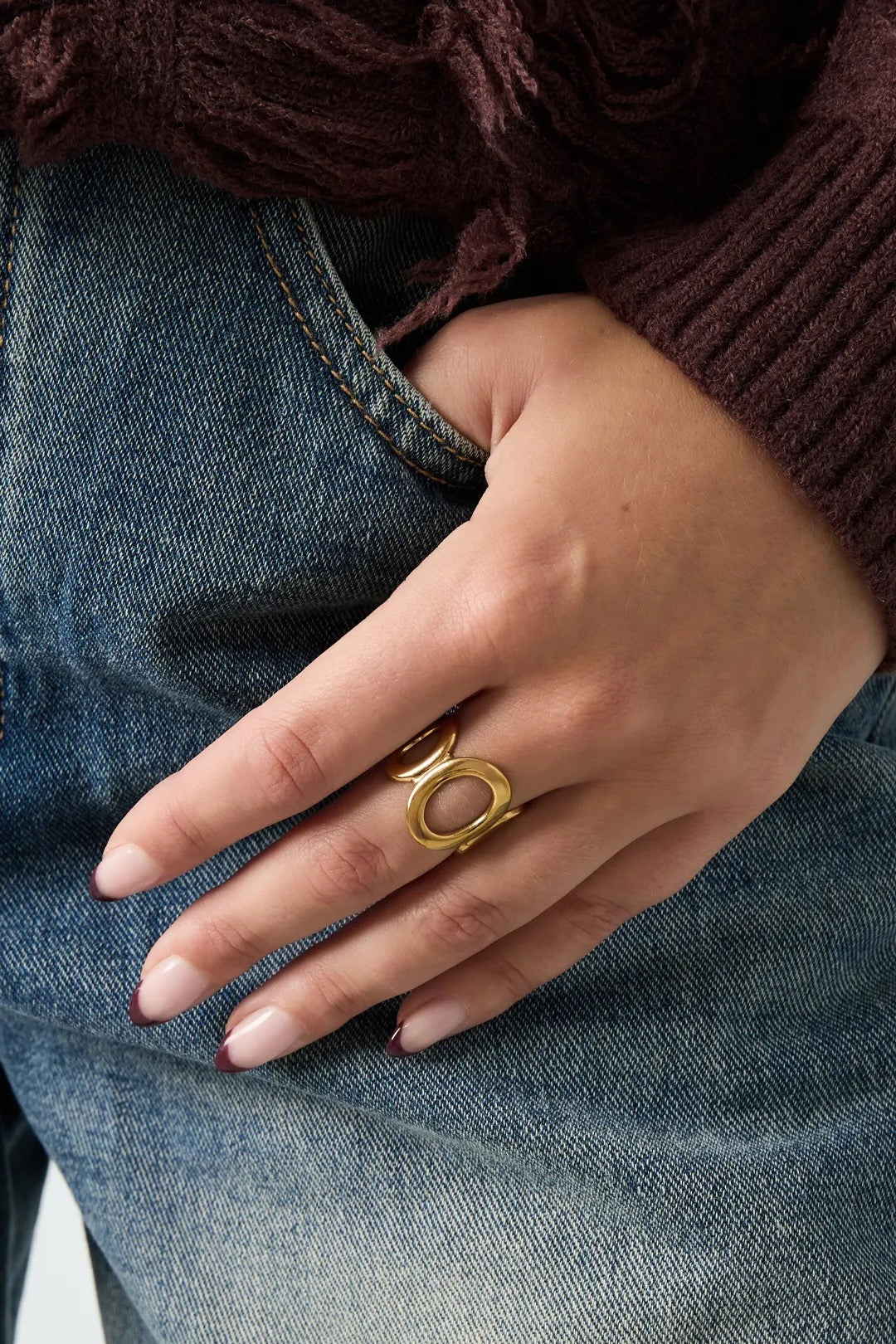 Open circle ring gold