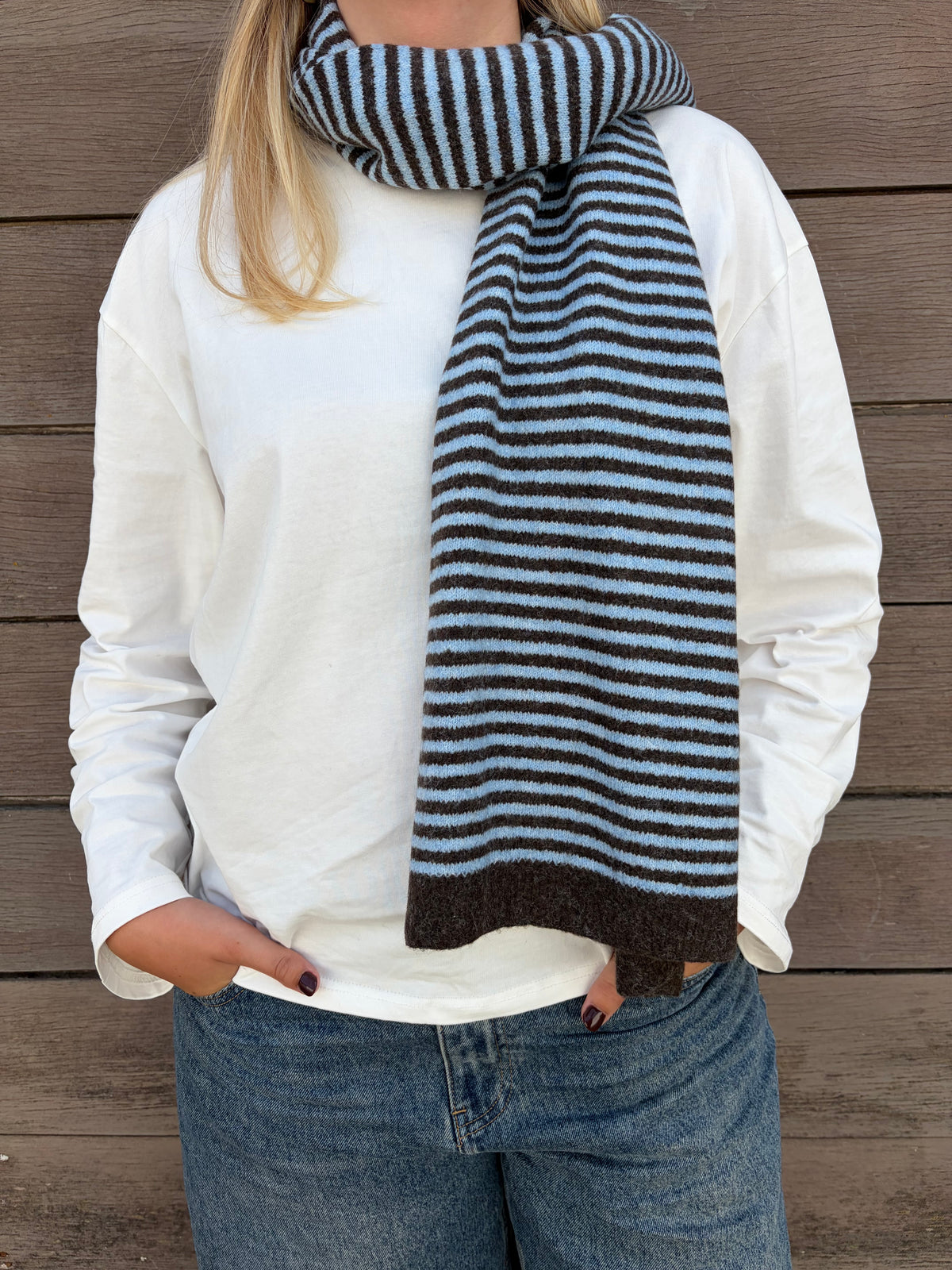 Striped scarf brown/blue