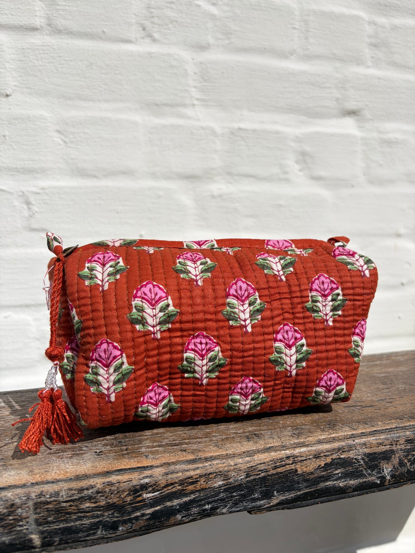 Terra toiletry bag S