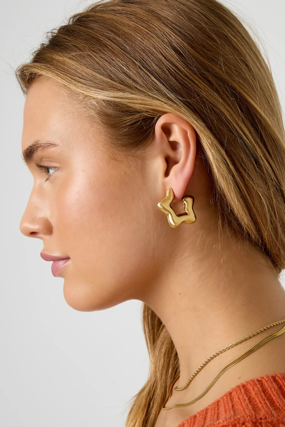 Earring bold star silver