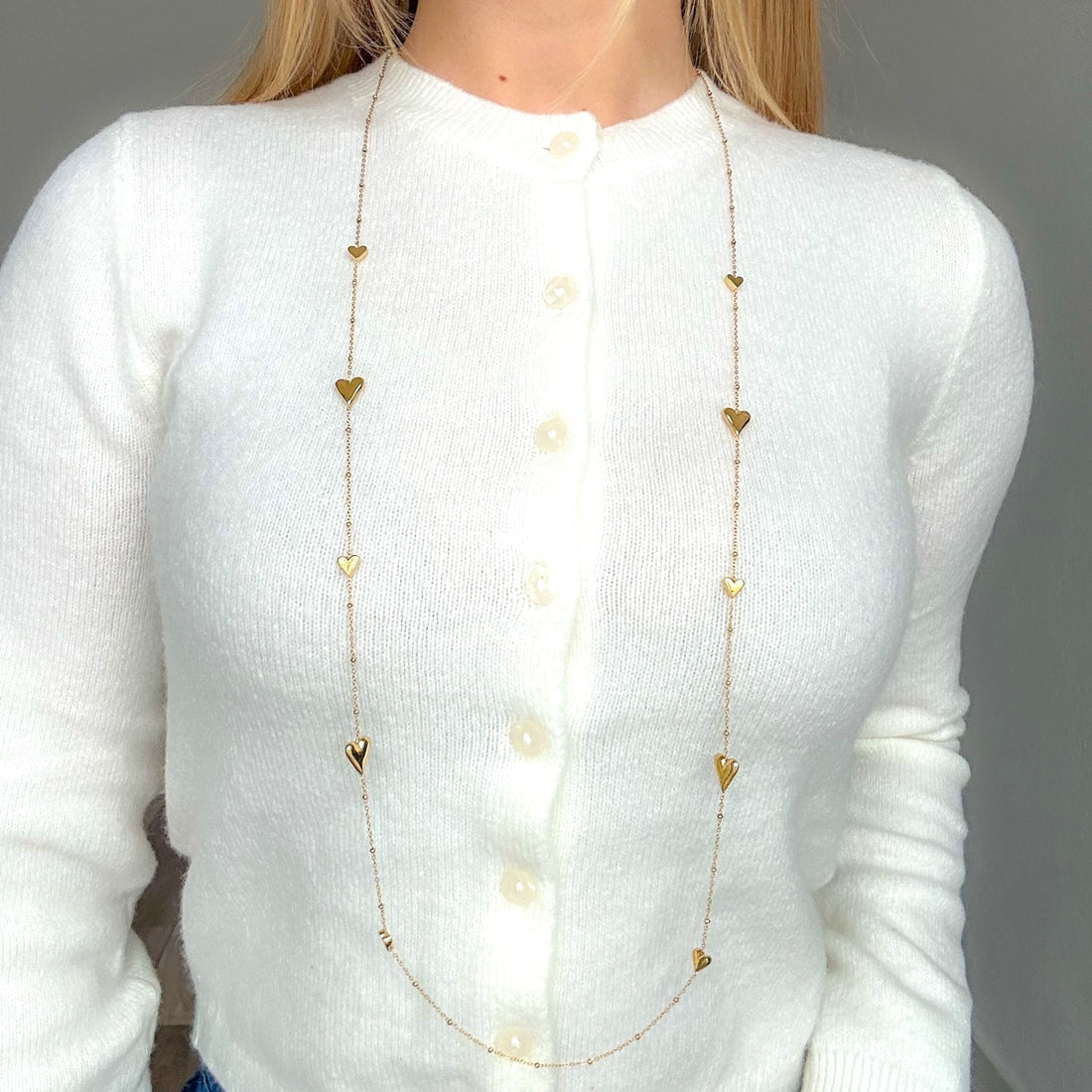 Heart necklace long gold