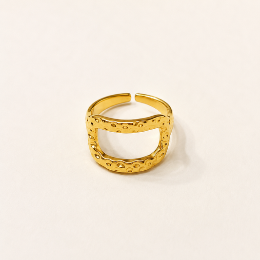 Open square ring gold