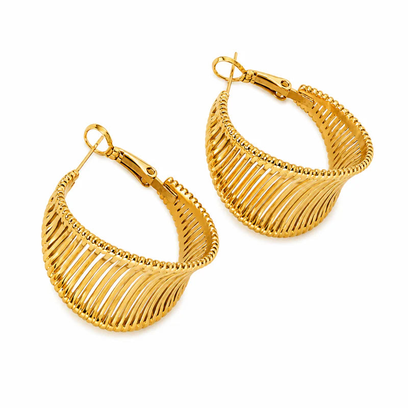 Spare earrings gold