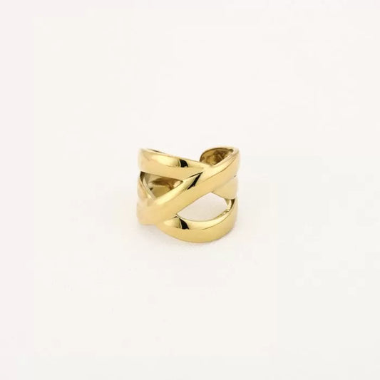 Crossed ring gold