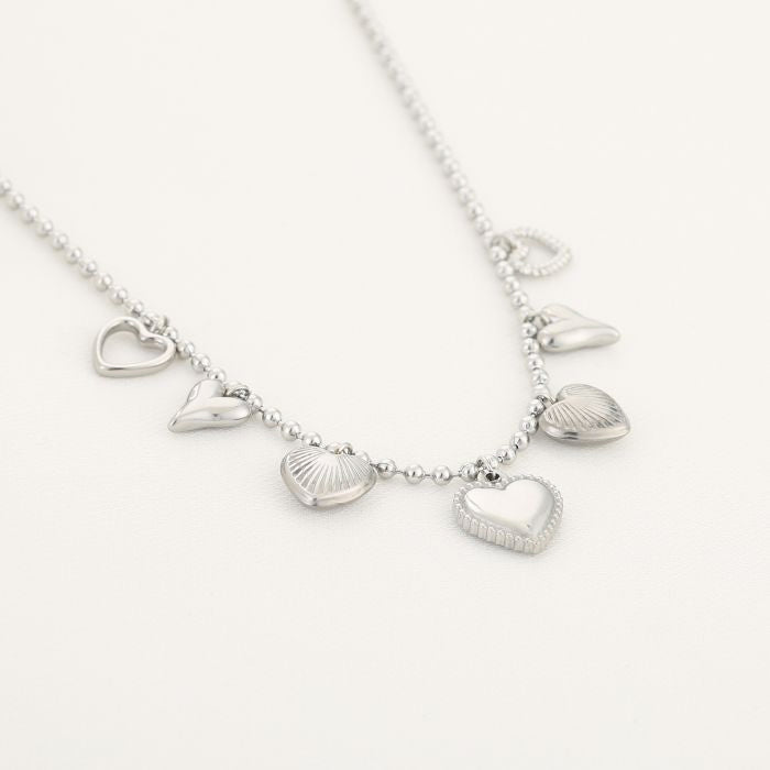 Heart charm necklace silver