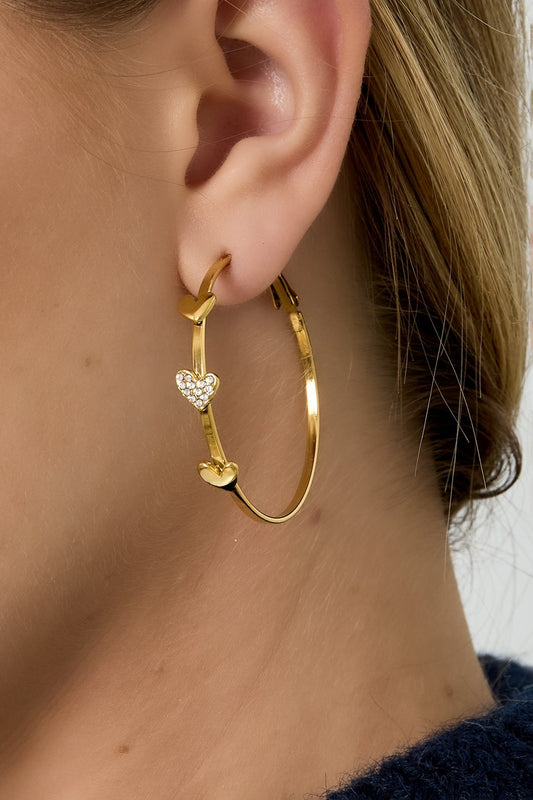 Lovely hoop earrings gold