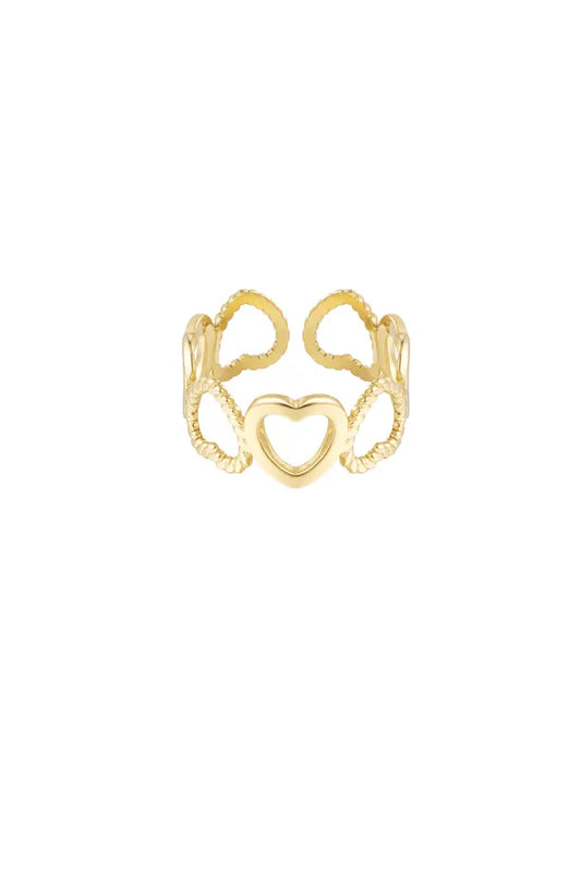 Lovely heart ring gold