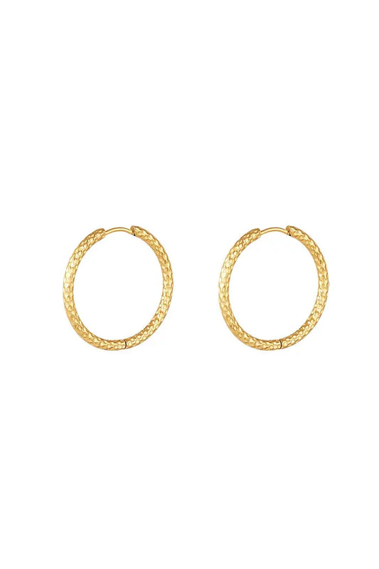 Medium cute hoops gold