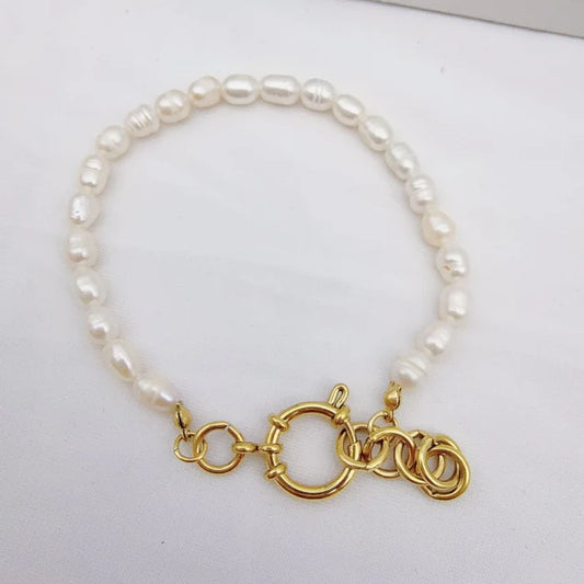 Pearl bracelet gold