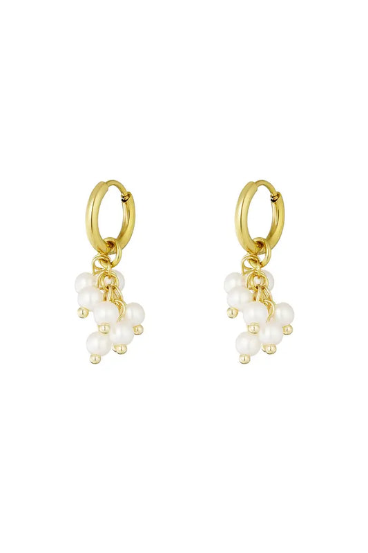 Pearl string earrings gold