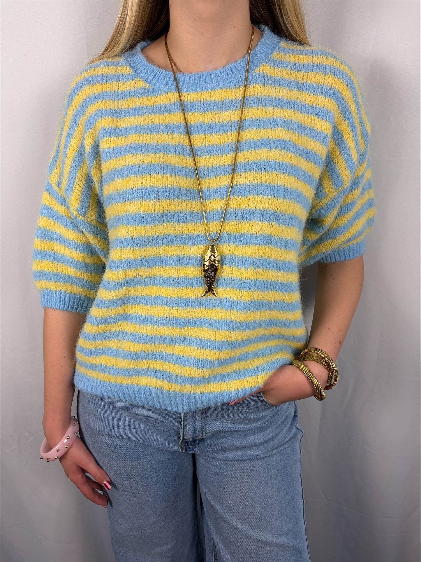 Knitted stripped sweater blue/yellow