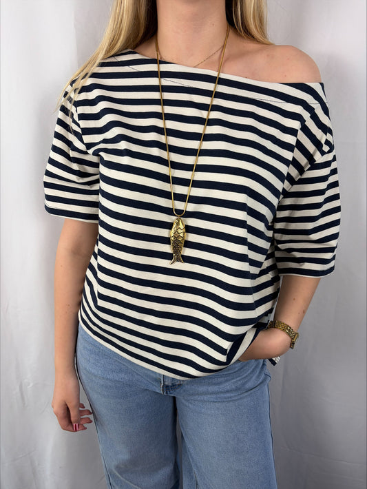 Off shoulder shirt navy