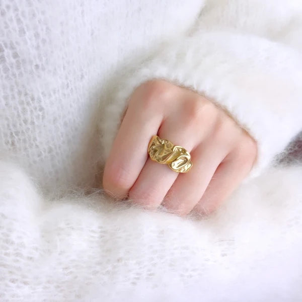 Rock ring gold