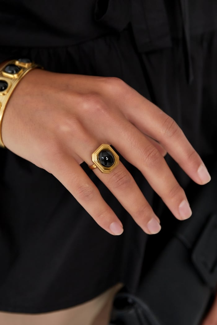 Vintage charm ring gold