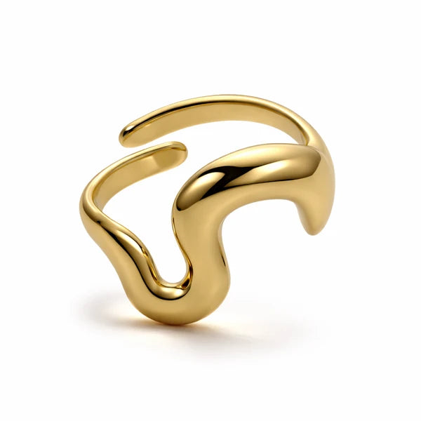 wavey ring gold